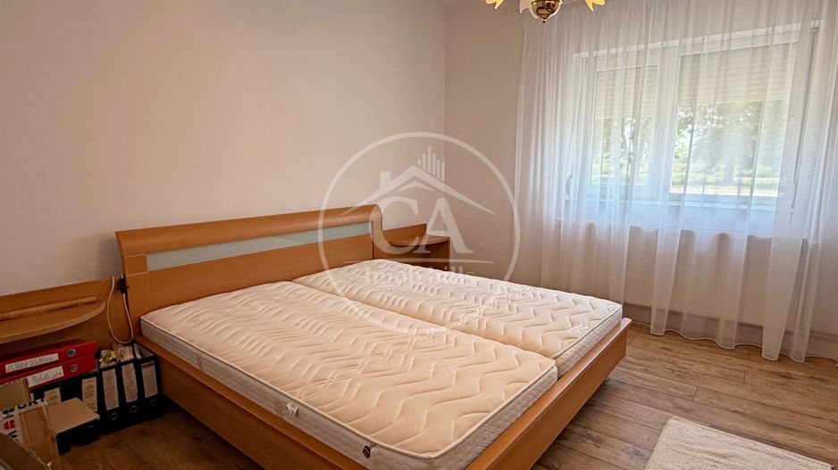 Casa de închiriat cu 3 camere în zona Calea Clujului, Oradea - Poză 9