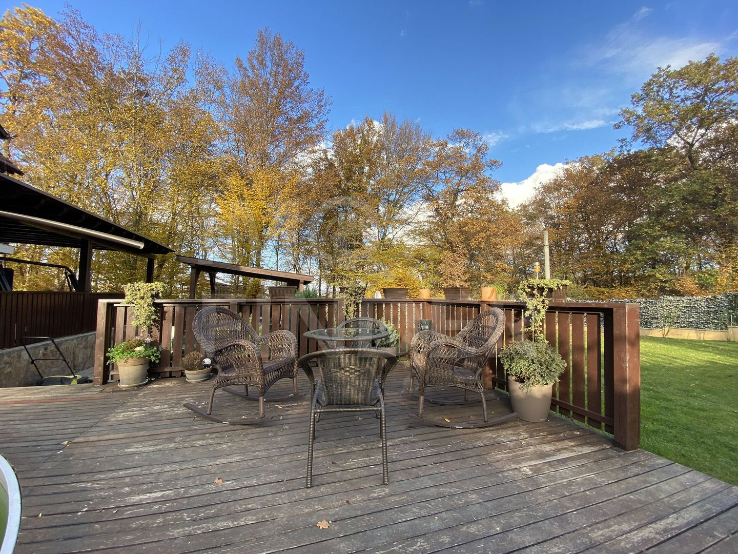 Vila individuala/Pensiune, teren 1022 mp, piscina, pompa de caldura - Poză 9