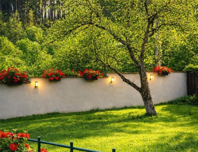 In cadru de poveste, pe 1.800 mp teren, Sacele, Brasov - Poză 1
