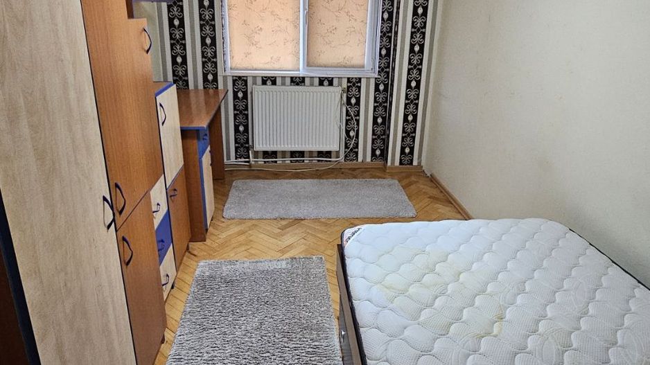 DE ÎNCHIRIAT - Apartament cu 3 camere, mobilat și utilat, zona TRAIAN; - Poză 5
