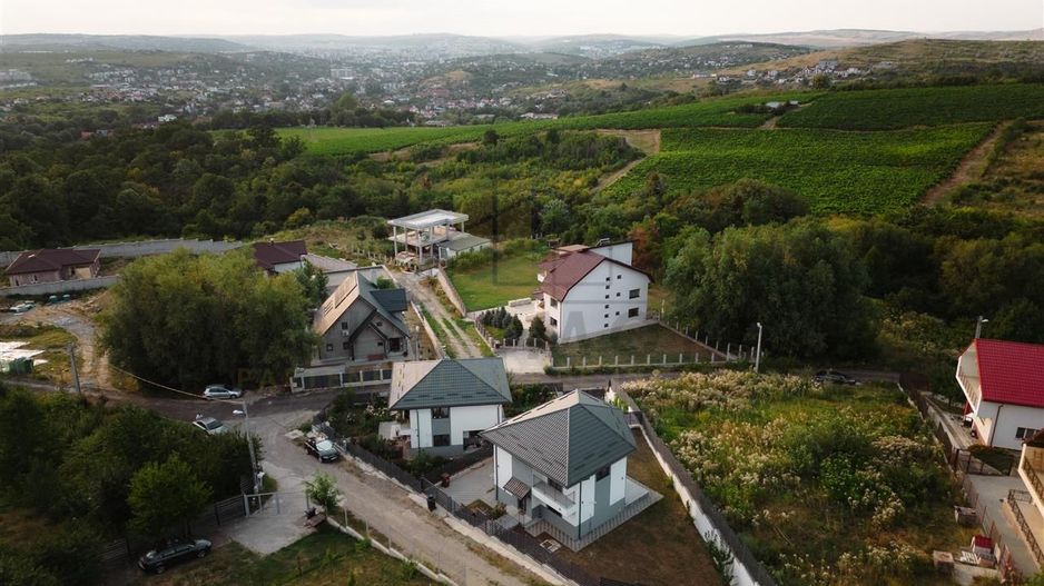Casa Finalizata, Single - mutare imediata - Poză 2