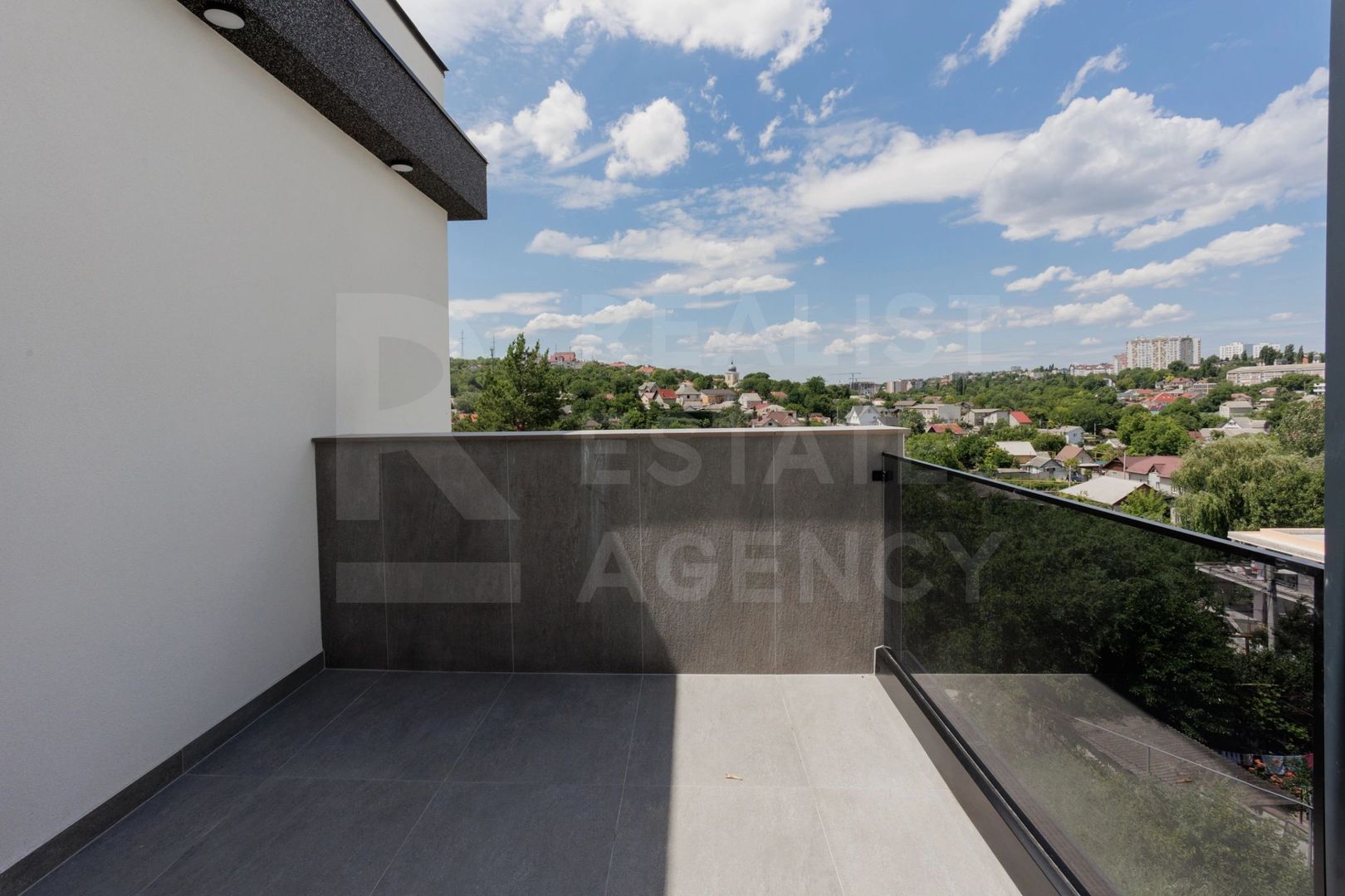 Vânzare casă, 4 camere,  str. Dragomirna, sectorul Buiucani. - Poză 28
