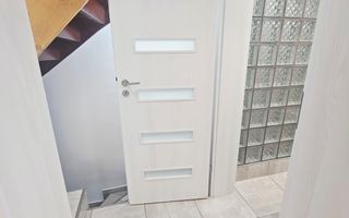 🏢 Spațiu de birouri de închiriat, 6 camere – Central, Ploiești - Poză 20