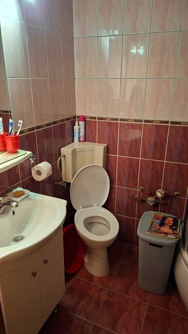 Vânzare 4 camere in Titan- Codrii Neamțului– 2 bai, bloc 4 etaje - Poză 8