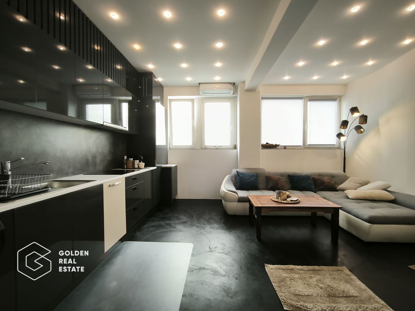 Apartament 2 camere, cu finisaje moderne, loc de parcare, Ared zona Uta - Poză 5