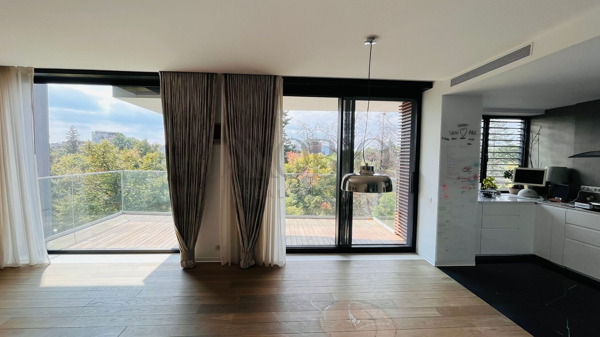 Apartament 4 Camere | One Charles de Gaulle | Parcare Subterana - Poză 2