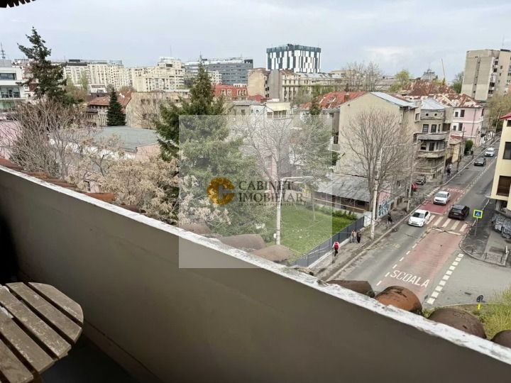 Garsoniera | Victoriei | AIRBNB | - Poză 1