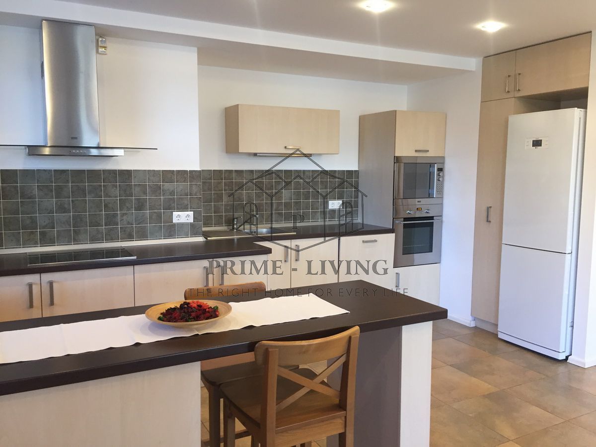 APARTAMENT CU 2 CAMERE COCHET LA INCHIRIERE LANGA PIATA PRESEI LIBERE - Poză 3