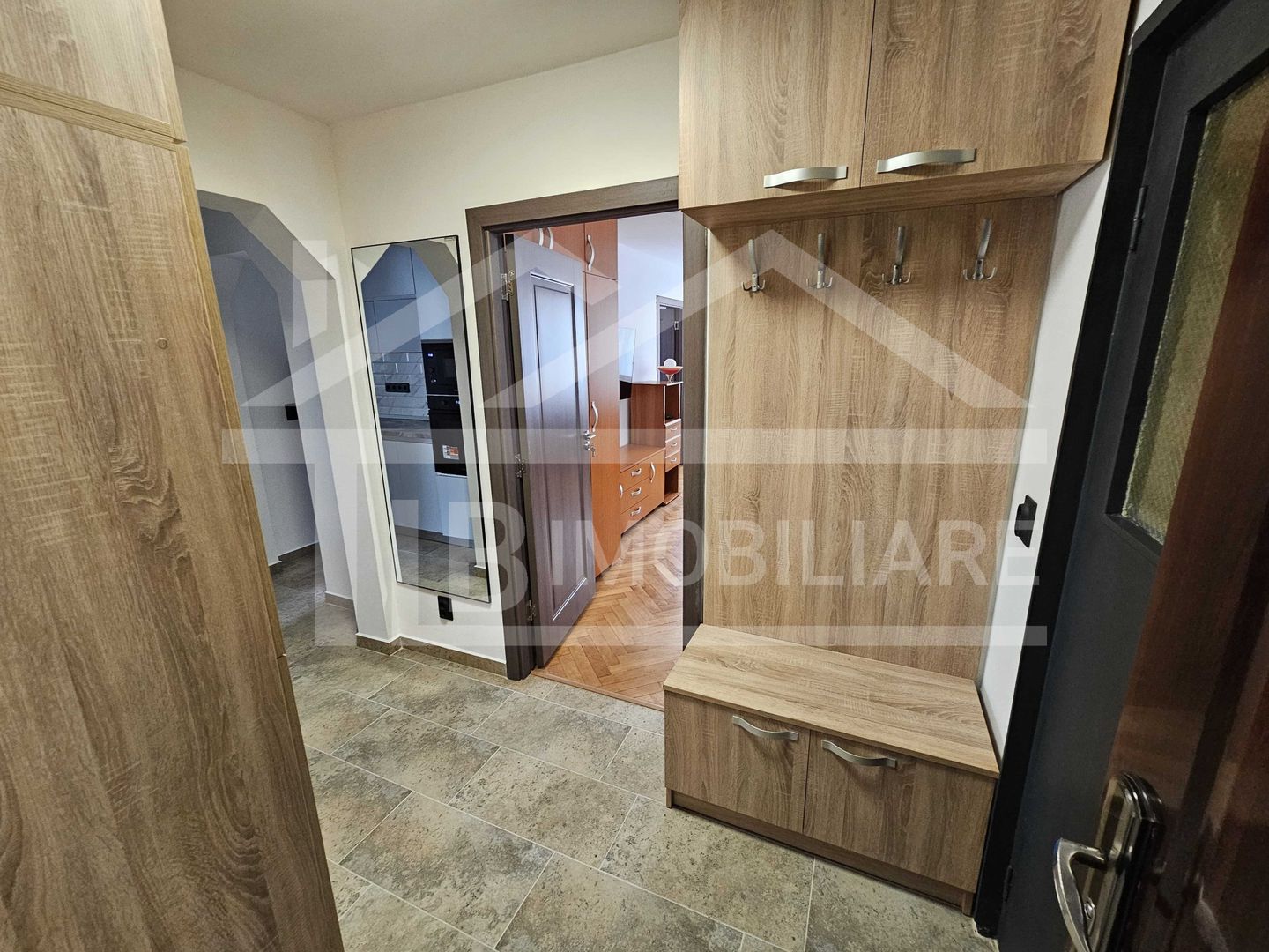 Apartament cu 2 camere, 54mp, Zona Ultracentral - Poză 7