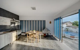 Vilă 342 mp cu piscină și 800 mp teren / 4 dormitoare / Pleașa - Poză 12