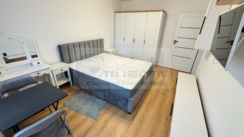 Ap 3 camere, renovat PREMIUM, 2 terase + 2 locuri de parcare- Podu Ros - Poză 4