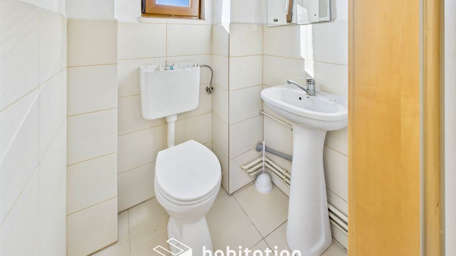 Casă de închiriat în zona Lunei – ideală pentru locuit sau birouri - Poză 21