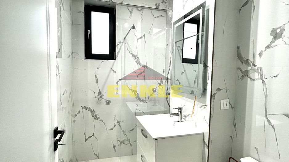 De vanzare, apartament cu 3 camere, zona Centrala - Poză 7