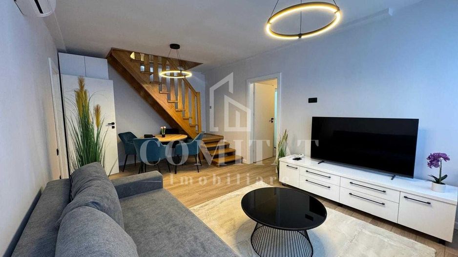 Apartament cu 3 camere | 2 niveluri | Loc de parcare | Zonă centrală - Poză 1