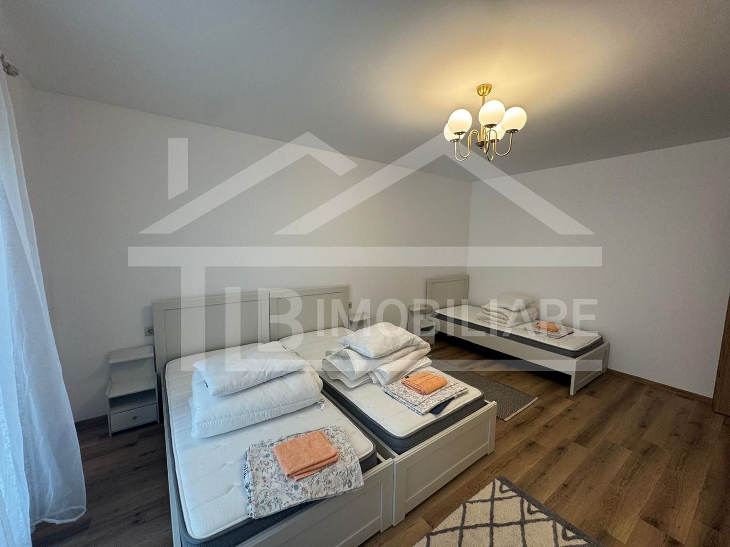 Casa individuala cu 5 camere, 100 mp, Zona Sangiorgiu de Mures - Poză 2