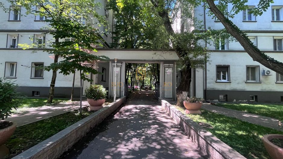 Apartament 2 camere de vanzare, Bd. Brancoveanu, metrou Brancoveanu - Poză 1