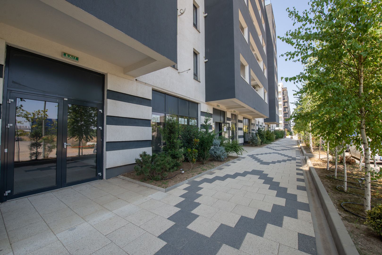 Spatiu comercial de inchiriat 86mp cu vitrina Militari - Poză 9