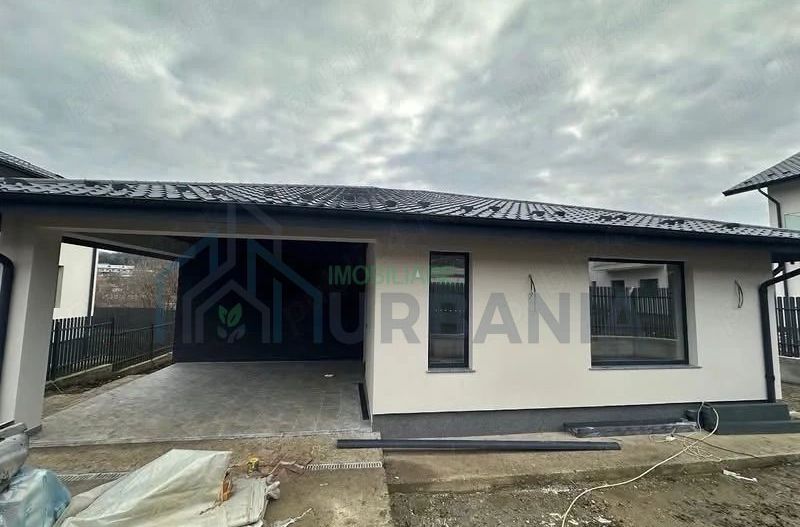 Casă individuală parter, 4 camere, 2 băi, beci, 148 mp, teren 506 mp, zona centrală Tomesti, Iași - Poză 2