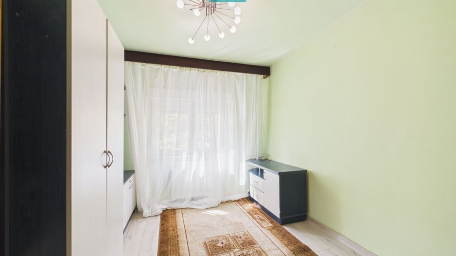 Apartament cu 5 camere în zona Polivalentă - Poză 5