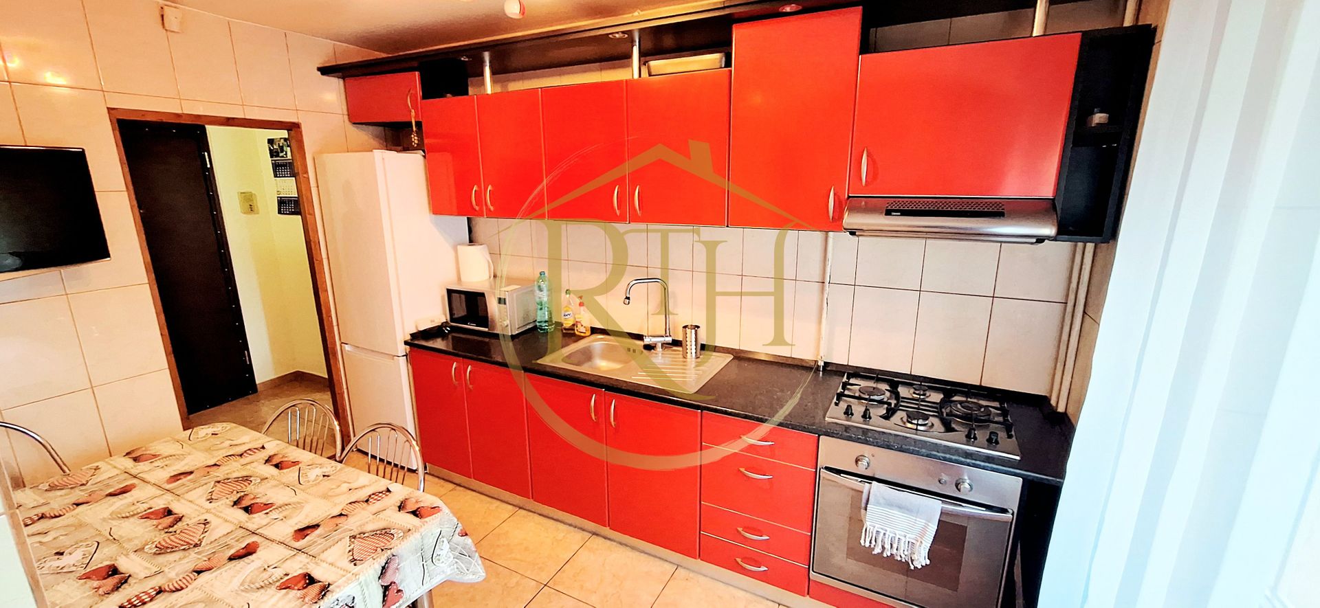 Oferim spre inchiriere,apartament spatios,3 camere,aproape de Spitalul Judetean - Poză 14