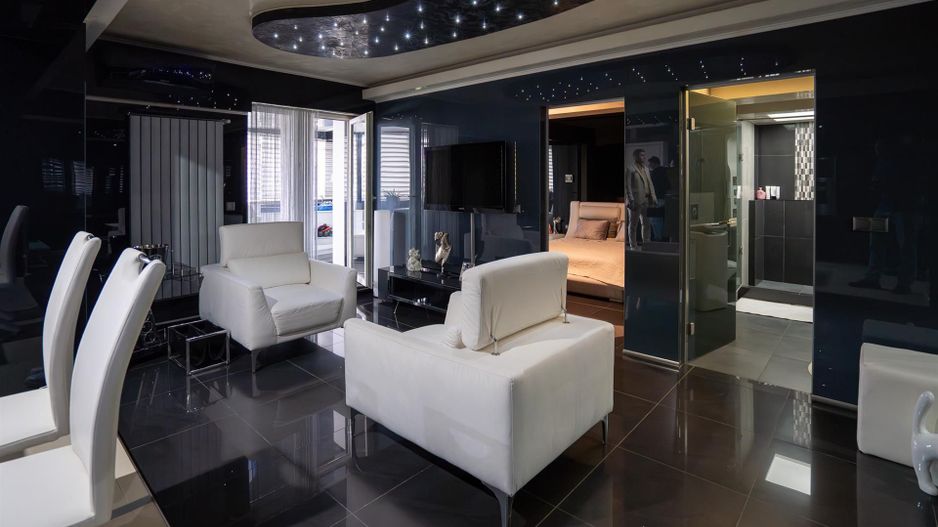 Apartament Lux cu jacuzzi Nufarul - Poză 8