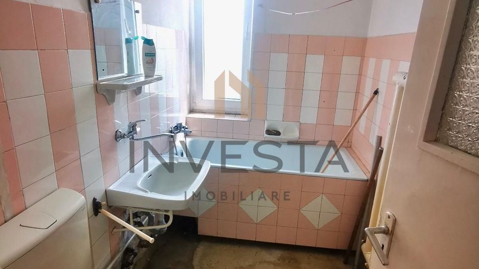 Apartament 2 camere decomandat, etaj intermediar, zona Mihai Viteazu! - Poză 7