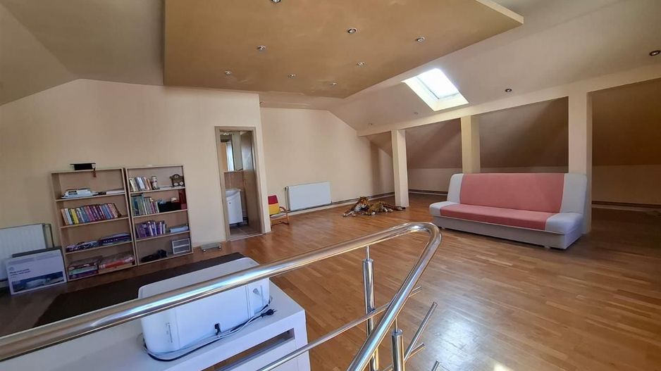 Casa  individuala zona Bucovina - Poză 23