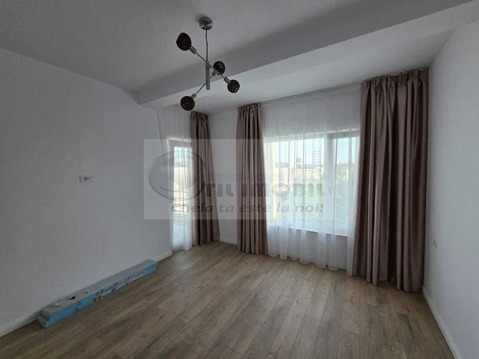 Casa/Vila de inchiriat - 800 euro - Poză 4
