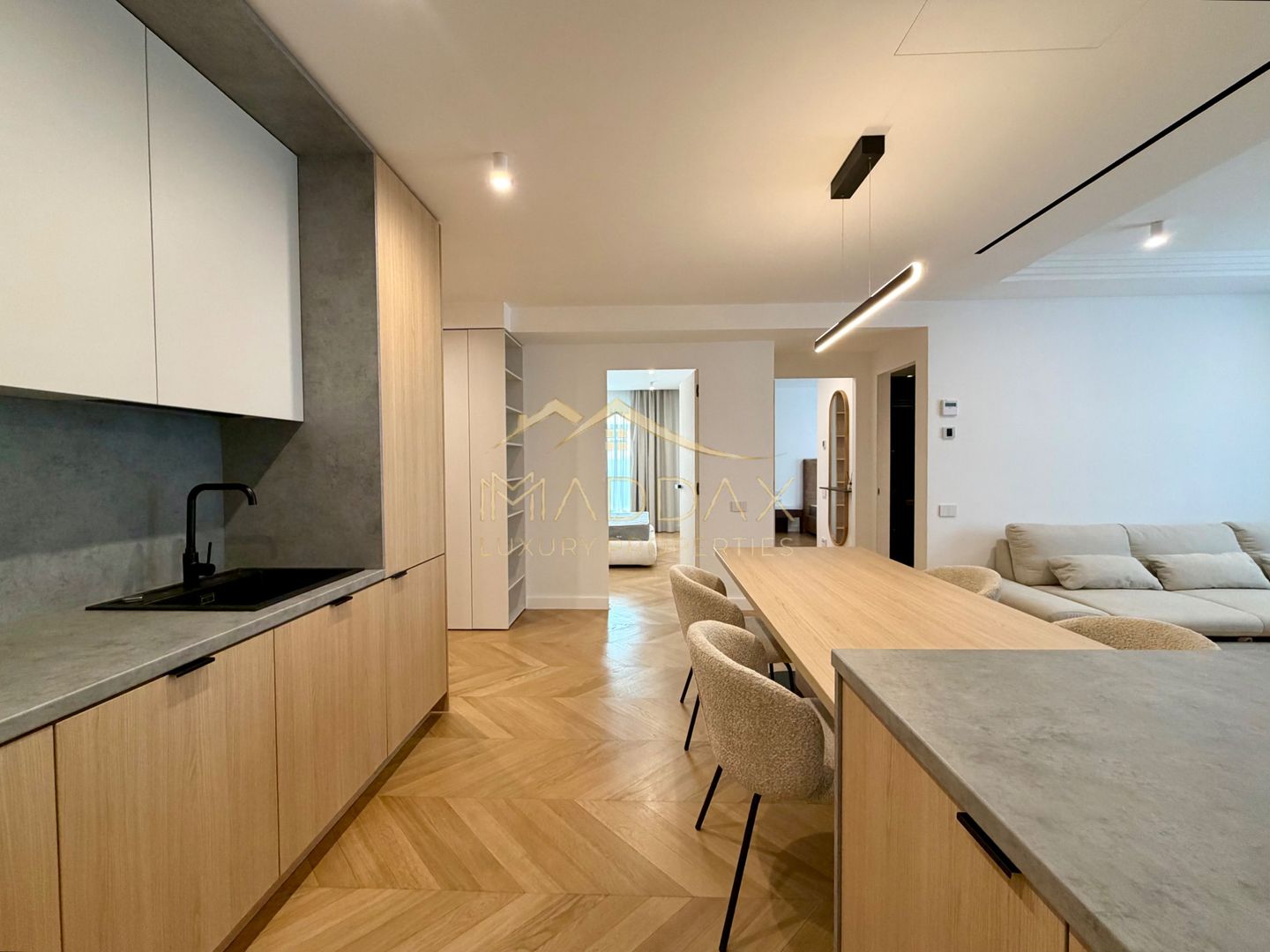 Apartament cu 3 camere *110mp* + 3 terase / Parking / Herastrau - Poză 8
