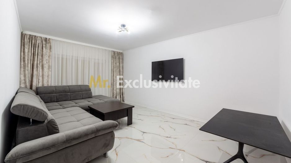 Apartament decomandat doua camere  cartier Banat - Poză 1