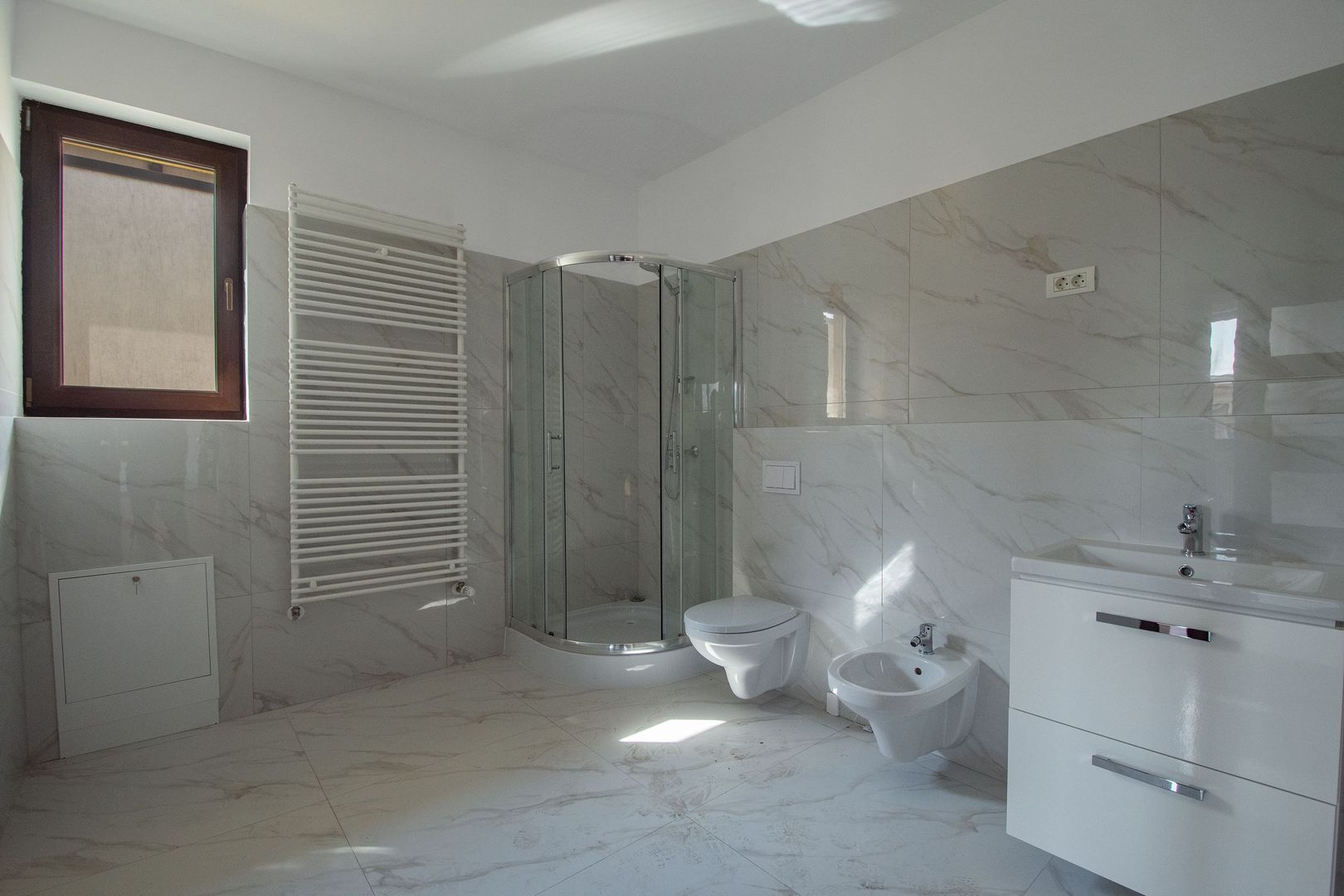 Casa/Vila cu 6 camere ideala rezidential/comerical Ciarda COMISION 0% - Poză 6