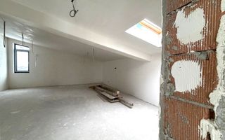 Vila moderna 6 camere // 190mp // teren 300mp // Tunari - Poză 14