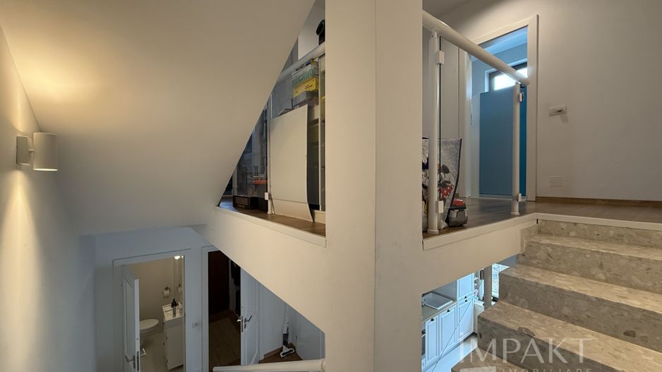 Casa insiruita deosebita cu 5 camere in cartierul Sopor - Poză 5