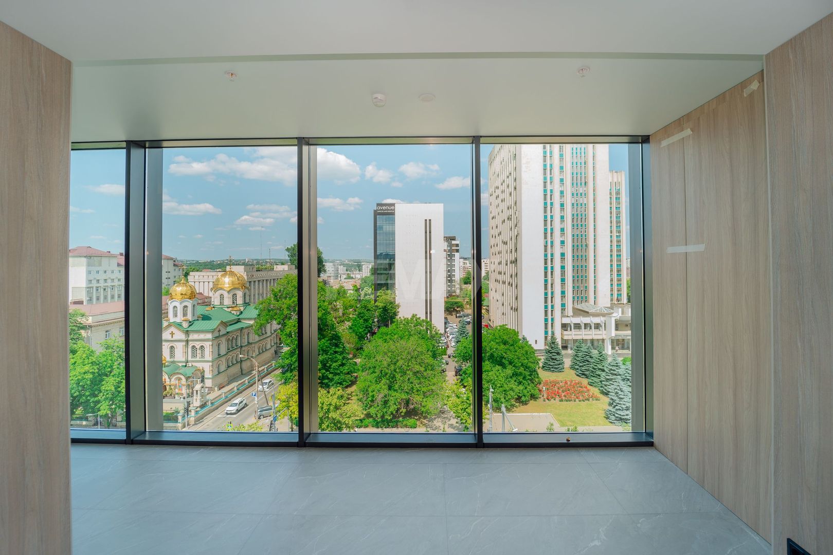 SPRE CHIRIE SPAȚIU COMERCIAL PENTRU BIROU | OFICIU 140 m2 - Poză 4