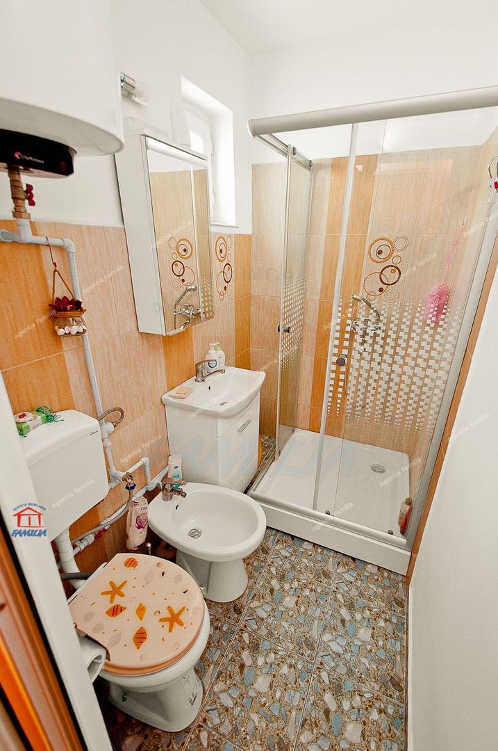 52500 Euro negociabil, trei camere renovat, mobilat si utilat, Micro 2 - Poză 14
