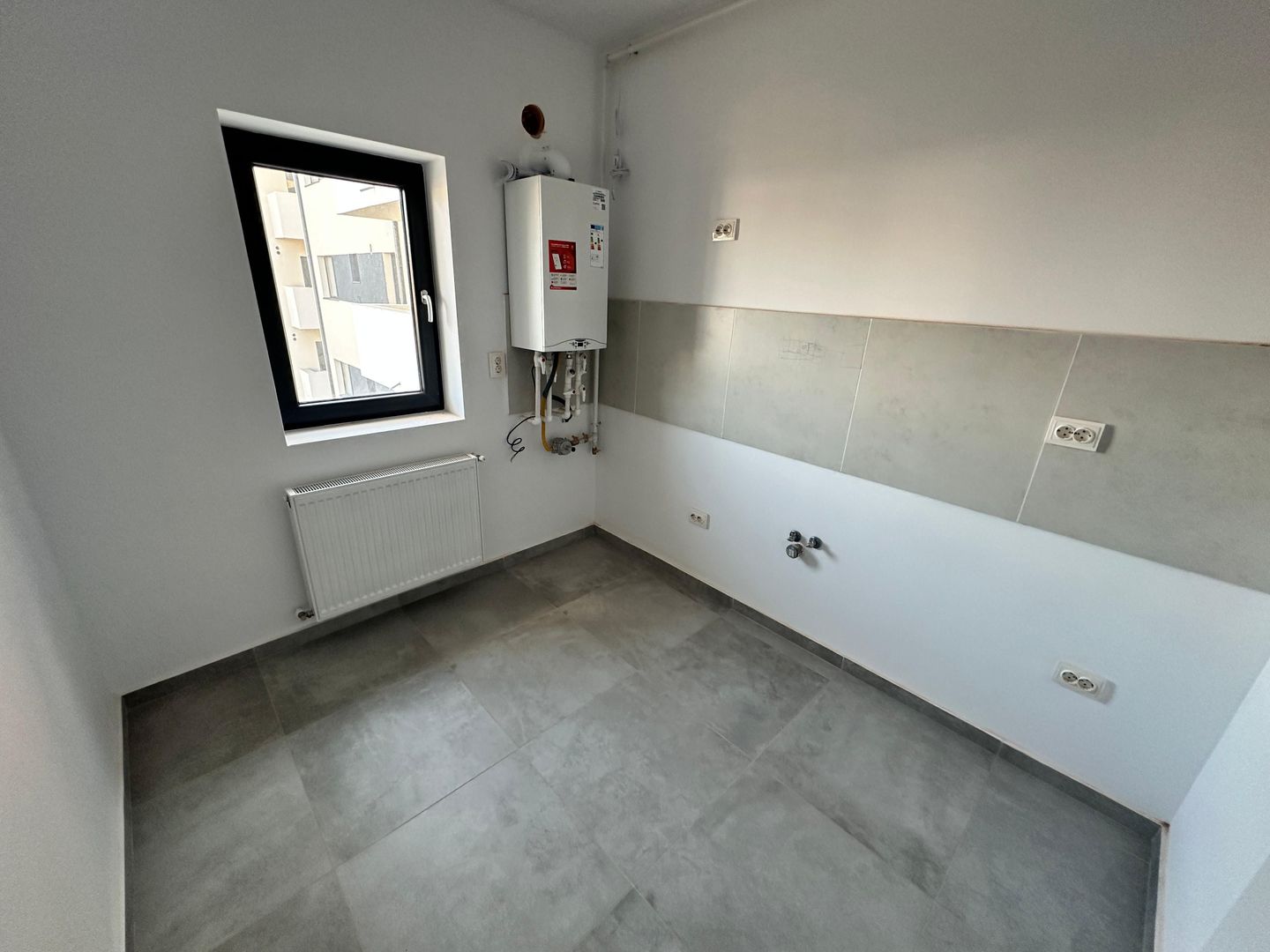 AP. 2 CAMERE - INDEPENDENTEI, RATE LA DEZVOLTATOR PE 5 ANI,COMISION 0% - Poză 1