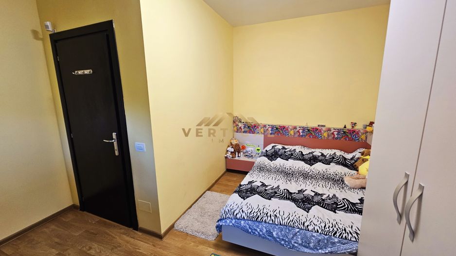 Casă / Vilă cu 4 camere de vânzare în Berceni - Poză 10