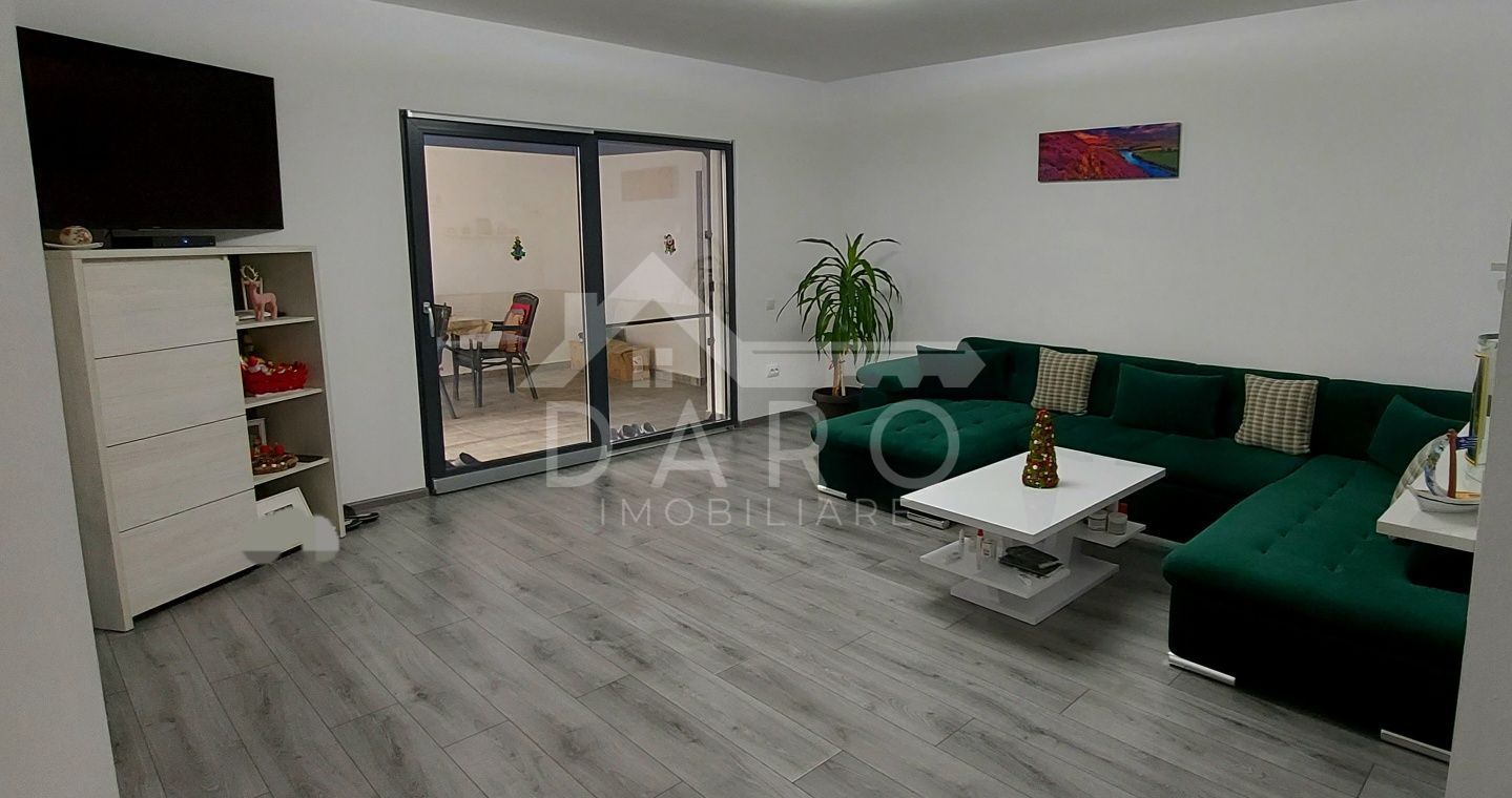 Casă de vânzare - Poză 4