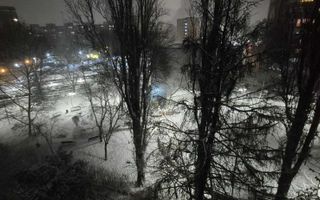 APARTAMENT 3 CAMERE SPATIOS ZONA FAVORIT - Poză 5