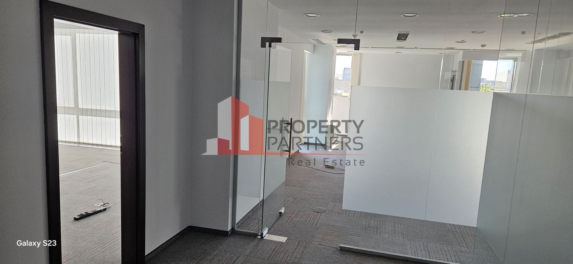 Spatiu de birou Baneasa 160 mp - Poză 14