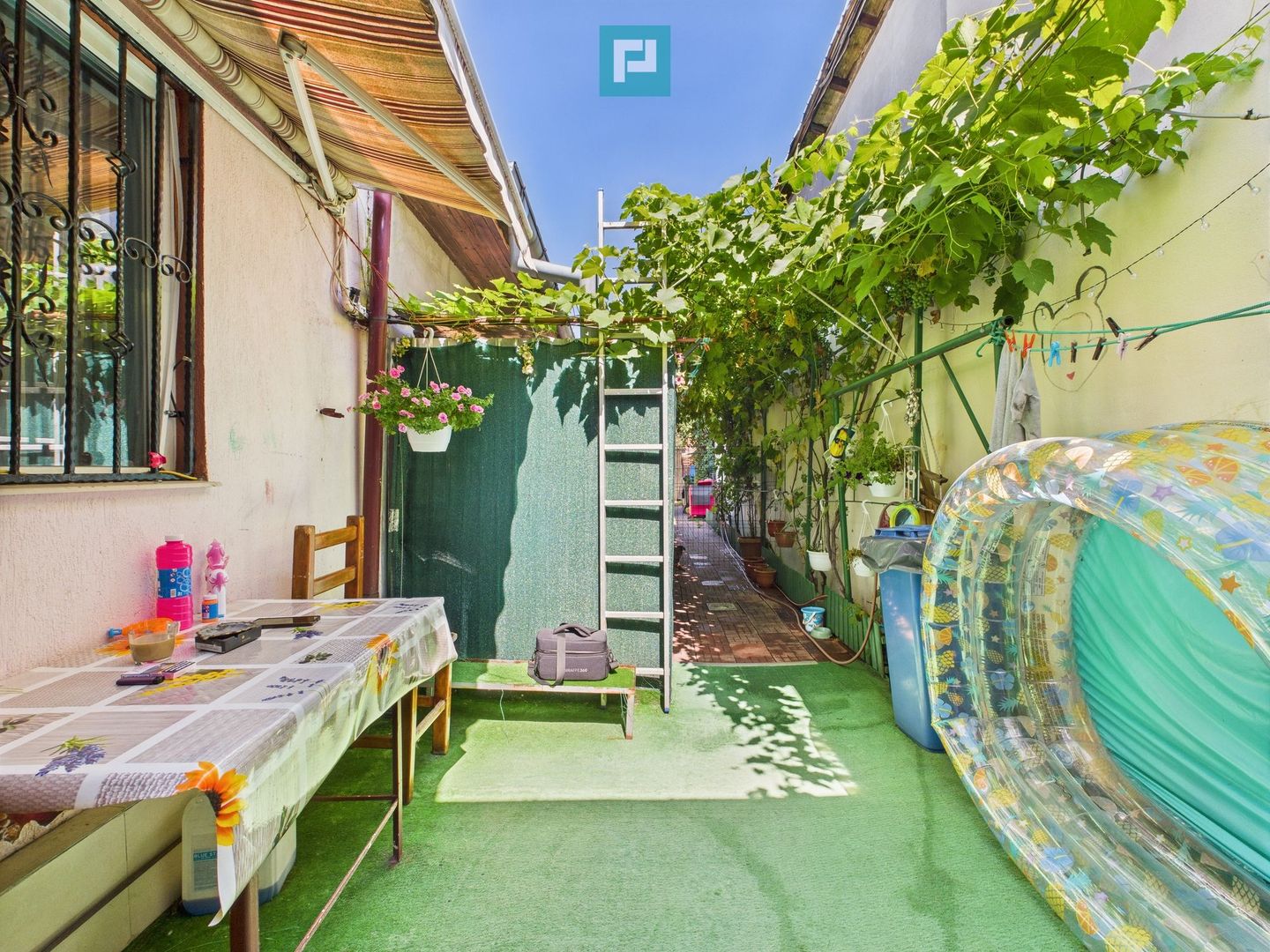 Casă cu 4 camere pe Bd. Laminorului – modernă și întreținută - Poză 1