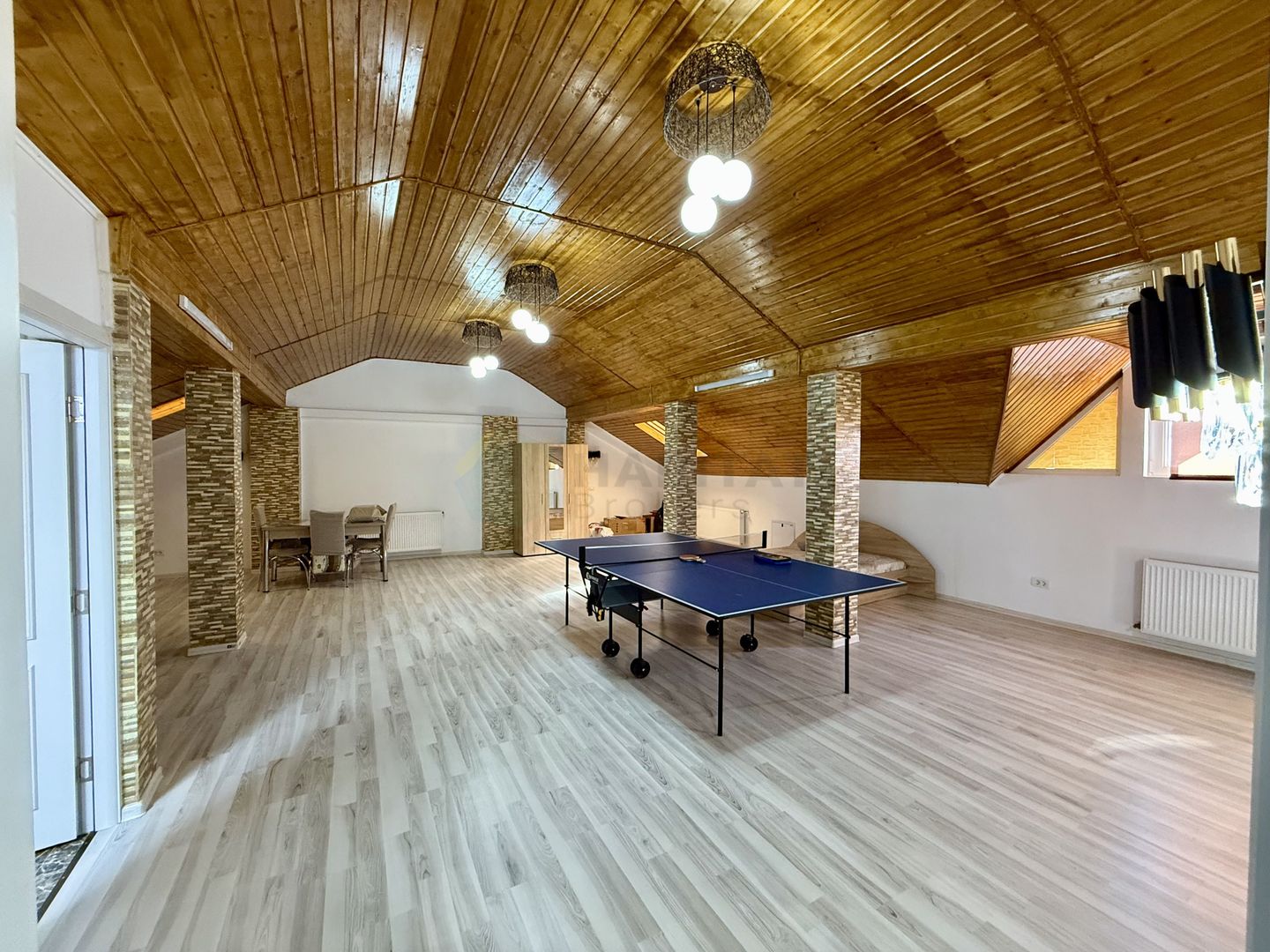 Vila 5 camere Volunatari| Mobilata, piscina exterioara - Poză 24