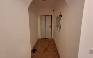 Apartament cu 3 camere la vila, de vanzare, zona Stefan cel Mare, Sibiu - Poză 7