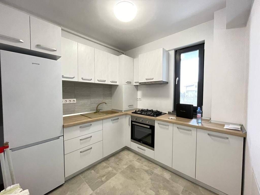 Apartament 2 camere cu loc parcare subteran Rond OMV Pipera - Poză 2