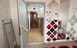 Garsoniera  Tiglina 1,mobilata si utilata - Poză 6