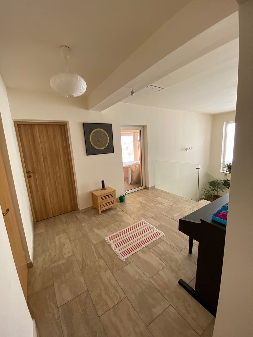 Casa In Dumbravita pretabila birouri sau alte activitati - Poză 9