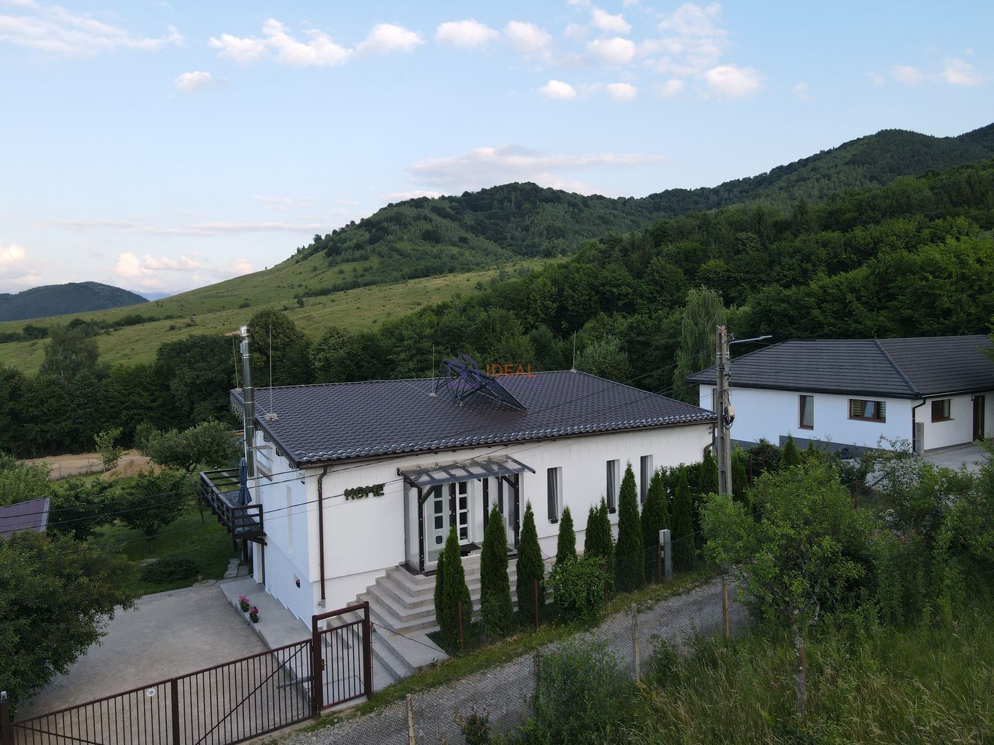 Casa de poveste cu 1.300 mp de teren, in Tocile - Poză 21