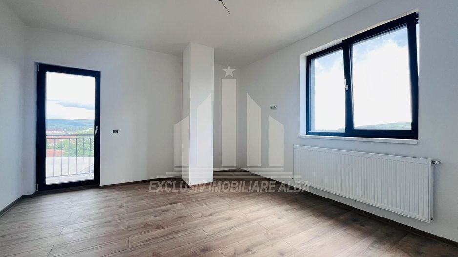 Apartament cu 3 camere, Cetate, Bloc Nou - Poză 3