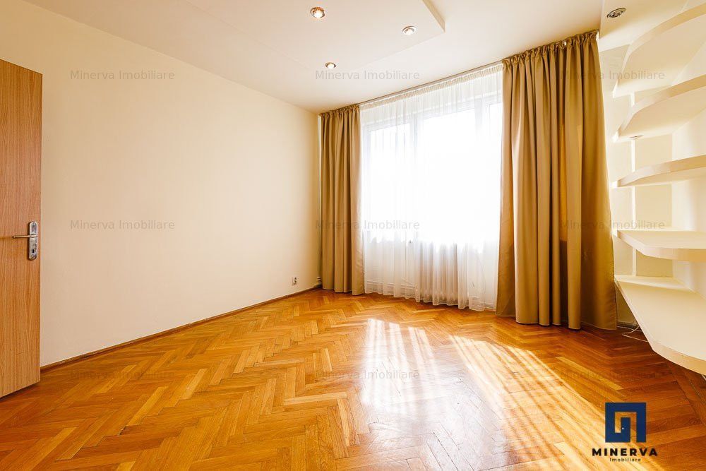 Apartament 4 camere | Punctele Cardinale, Bastion, Medicina | COMISION 0 - Poză 10