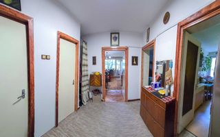 Apartament spațios cu 3 camere, decomandat – Zona 7 Noiembrie / UMFST - Poză 1